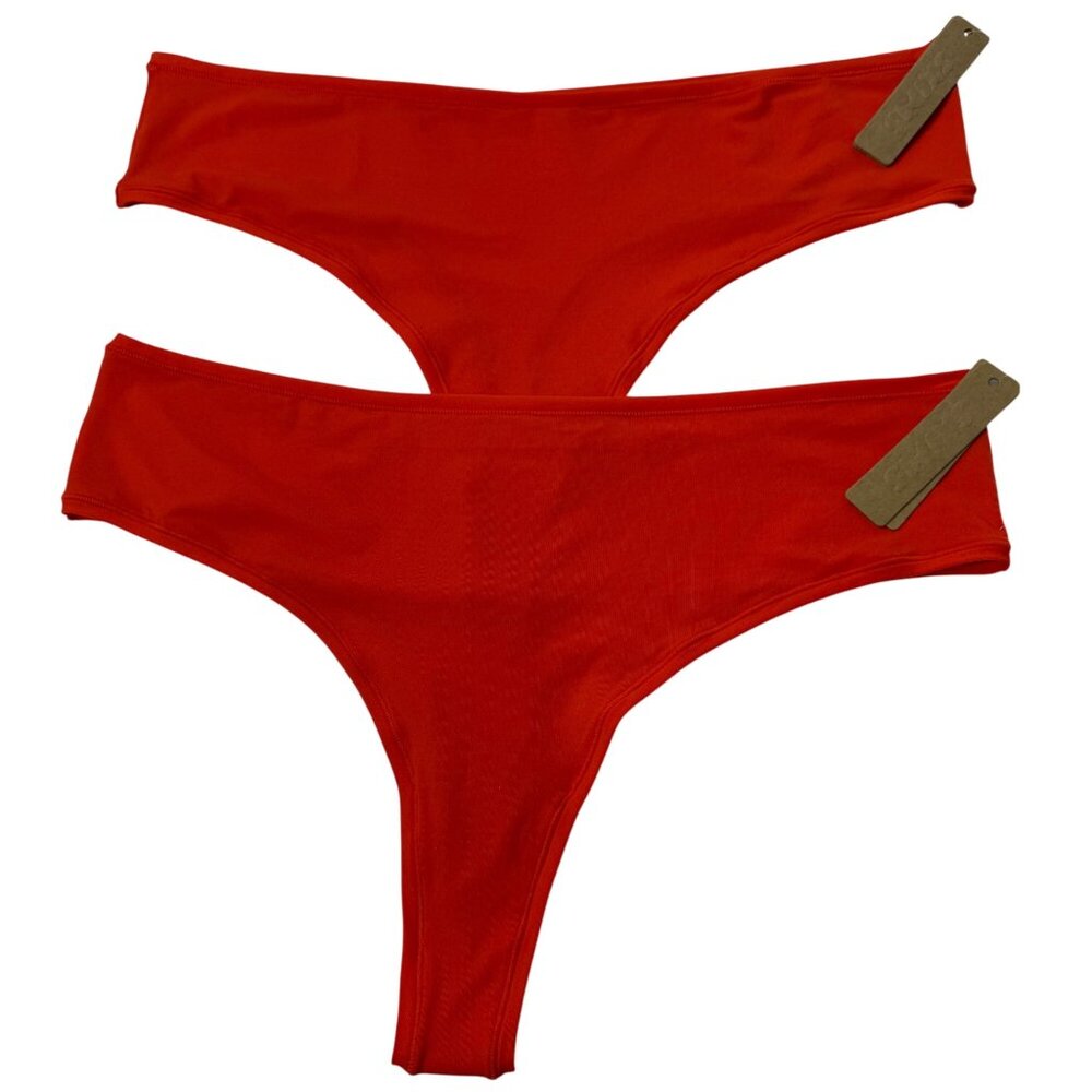 SKIMS Fits‎ Everybody Thong Lot of 2 Fire 4X